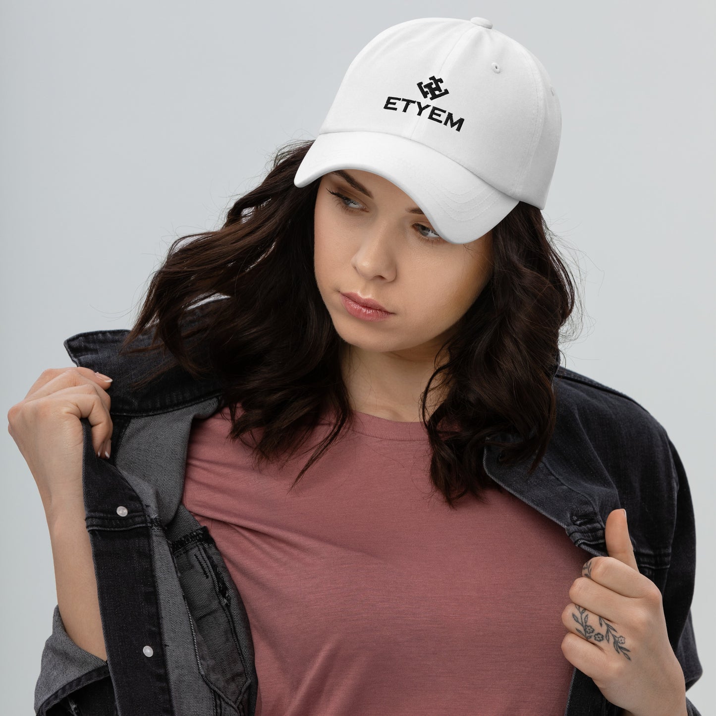 Etyem Dad hat