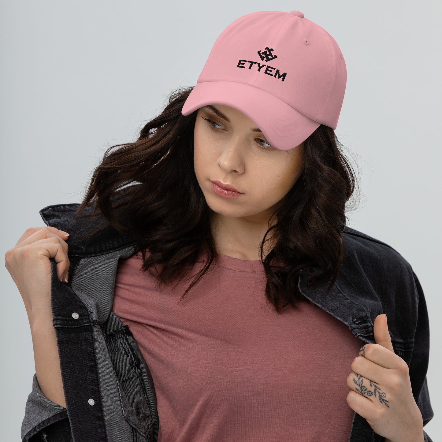 Etyem Dad hat