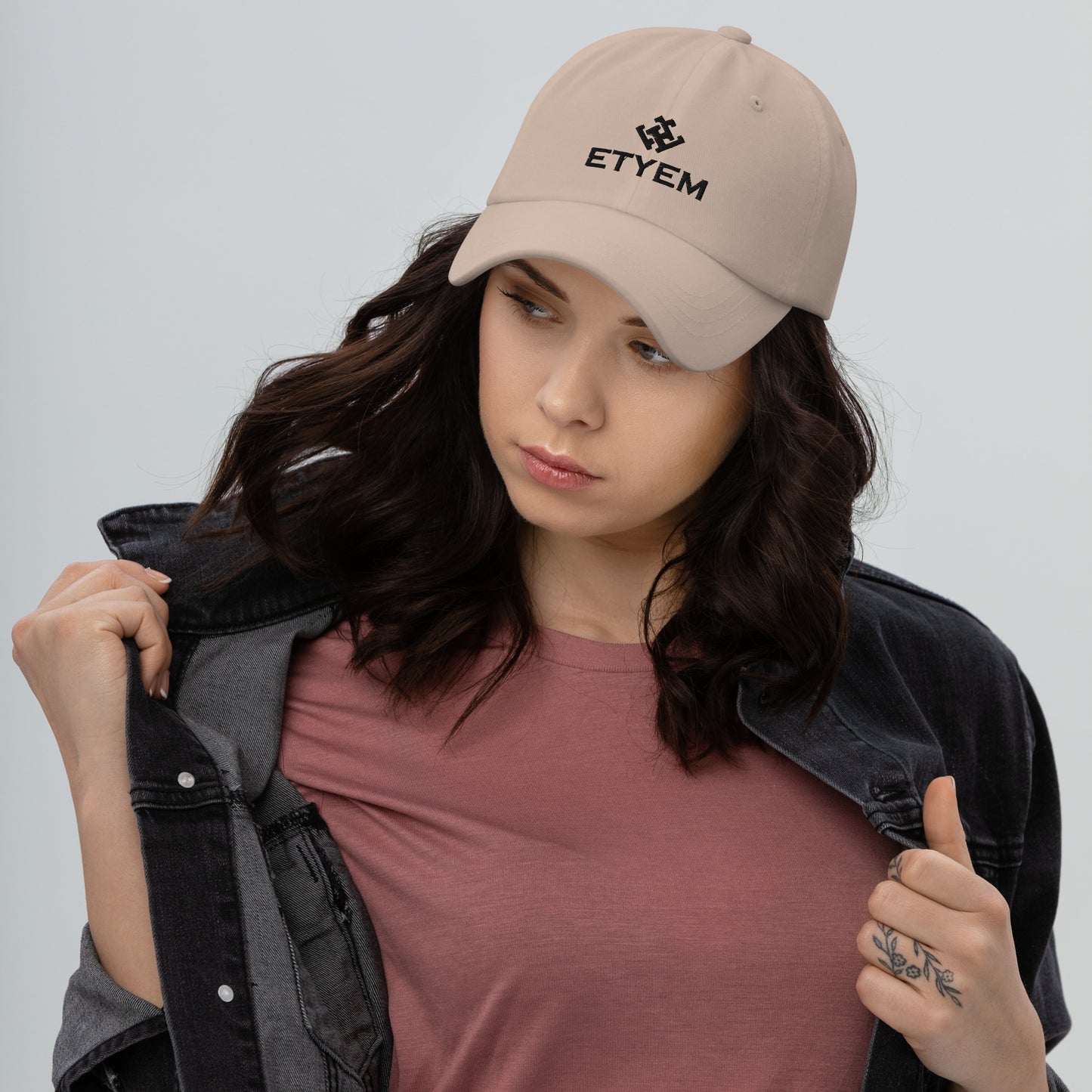 Etyem Dad hat